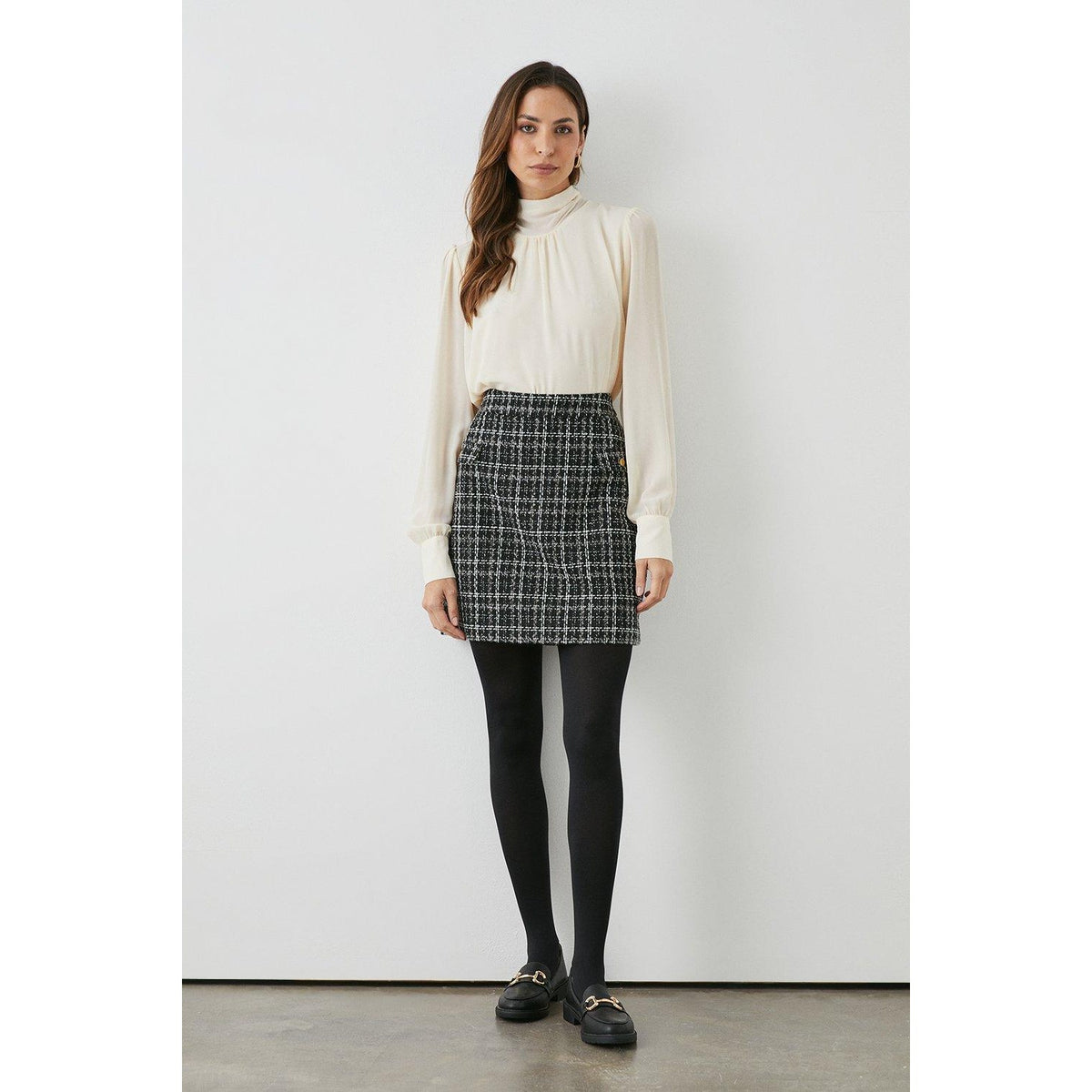 Checkered hotsell skirt universal