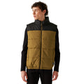 Umber-Black - Lifestyle - Regatta Mens Hawfinch Baffled Gilet